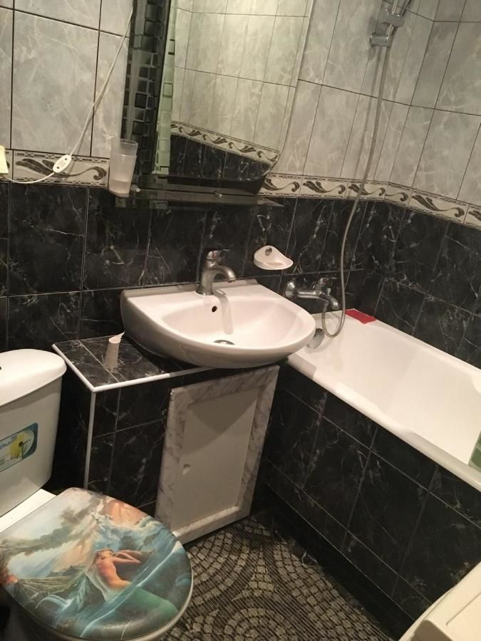 Апартаменты Kvartira Posutochno vozle Metro Levoberezhnaya Киев